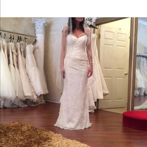 Wedding dress